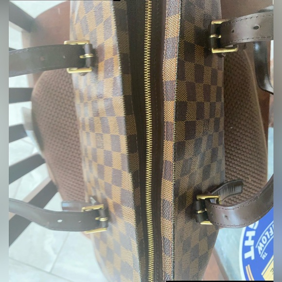 Louis Vuitton Chelsea Tote Bag - Picture 10 of 16